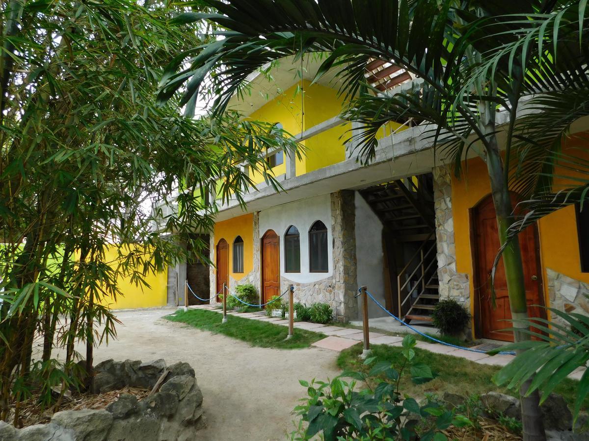 Puerto López Hostal Maxima מראה חיצוני תמונה